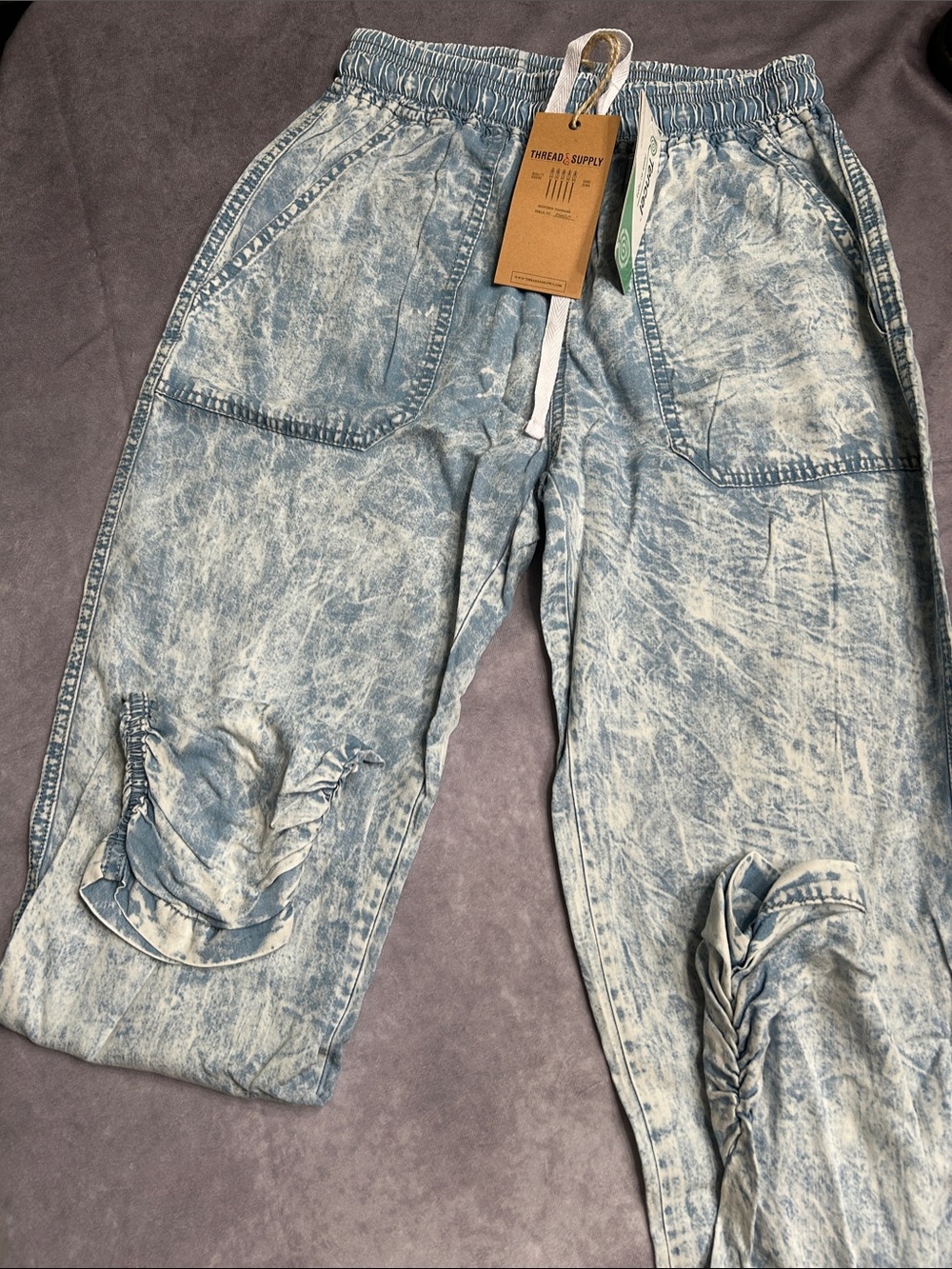 Thread & Supply Girls Light Acid-Wash Blue Relaxed Jogger Jeans